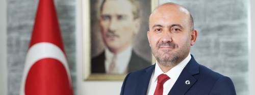 Albayrak’tan 30 Ağustos mesajı: Bağımsızlığımızın en güçlü göstergesi