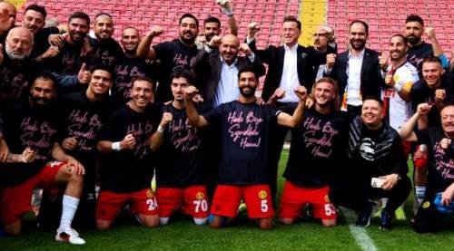Albayrak'tan Eskişehirspor’a play-off öncesi 226 bin TL destek