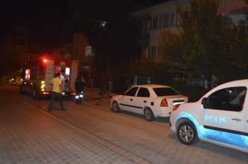 Alev Alan Tüp Paniğe Neden Oldu
