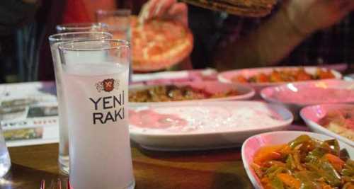 ALKOL TÜKETİMİ AZALDI