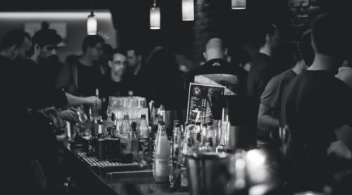 Alkollü içki fiyatlarında zam yağmuru: Rakı, bira, viski...