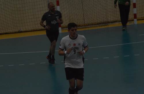 Alperen’i tutamadık