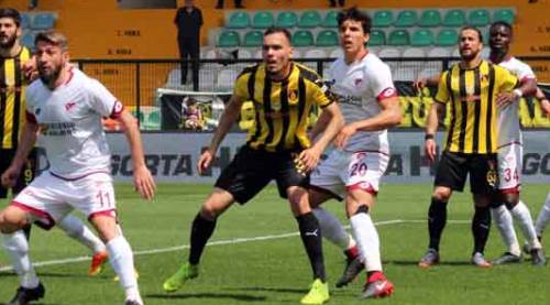 Alt sıralar alev alev!