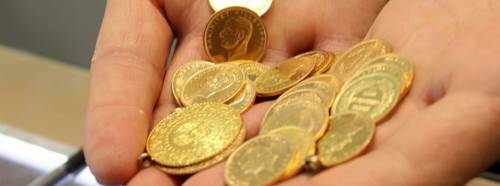 Altın fiyatları geriledi: Rekor sonrası düşüş başladı!