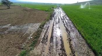 Altıntaş Çiftçisine Bilinçli Sulama Uyarısı
