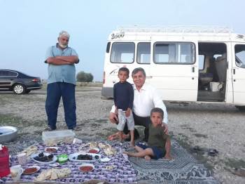 Altıntaş Ovası’Nda 500 Yabancı Tarım İşçisi Çalışıyor
