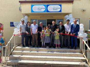 Altıntaş’Ta Bilim Fuarı Şenliği
