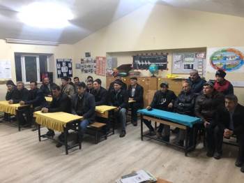 Altıntaş’Ta Bilinçli Tarım Ve Hayvancılık Eğitimi
