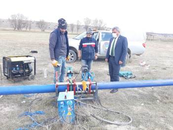 Altıntaş’Ta İçme Suyu Hattı Yenileme Çalışmaları
