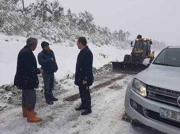 Altıntaş’Ta Karla Mücadele
