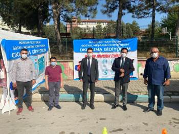 Altıntaş’Ta Korona Virüs Bilgilendirme Çadırı
