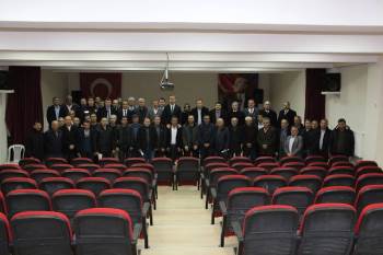 Altıntaş’Ta Muhtarlar Toplantısı
