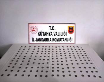 Altıntaş’Ta Tarihi Eser Operasyonu
