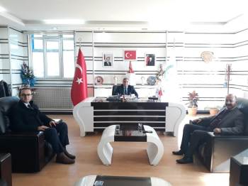 Altıntaş’Ta Tarım Ve Projeler Konuşuldu
