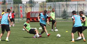 Altyapıdan sadece 2 isim