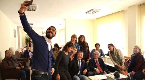 Alzheimer’li hastalara müzik terapisi