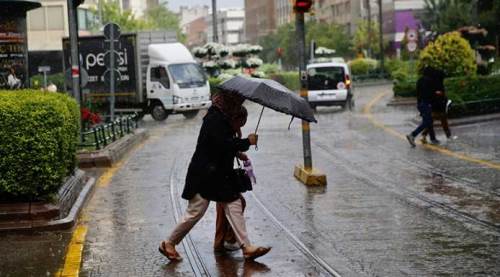 Aman dikkat: Eskişehir'de hava yine yağışlı olacak!