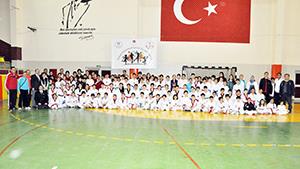 Şampiyona için kapıştılar