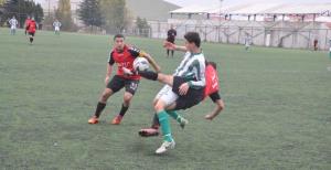 Şampiyonluk yarışı kızıştı