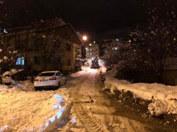 Ana Arterlerde Kar Temizleme Çalışması
