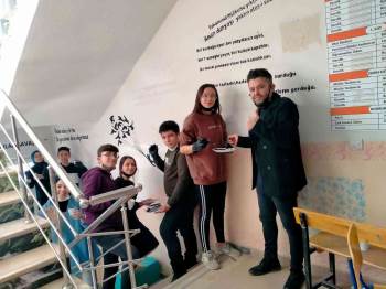 Anadolu Lisesi’Nde “Duvarlar Konuşuyor” Projesi
