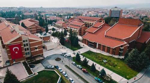 Anadolu Üniversitesi hocaları dertli!