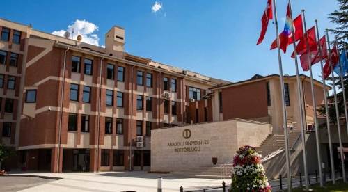 ANADOLU ÜNİVERSİTESİ İKİNCİ BAŞVURU DÖNEMİ BAŞLADI: Son başvuru tarihi ne zaman, nasıl yapılacak?