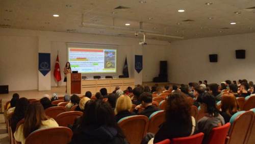 Anadolu Üniversitesi’nde “Doğada ve Sanatta Taklit” semineri düzenlendi