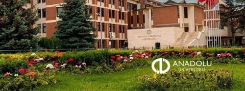 Anadolu Üniversitesi'nde açılan yeni ilk öğrencilerini bekliyor