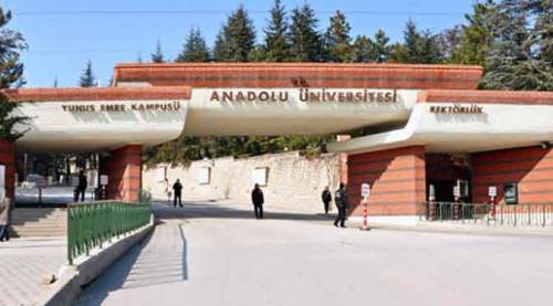 Anadolu Üniversitesi'nde görev değişikliği