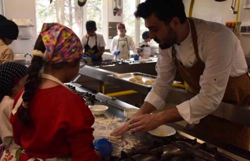 Anadolu Üniversitesi’nde minik aşçılar iş başında