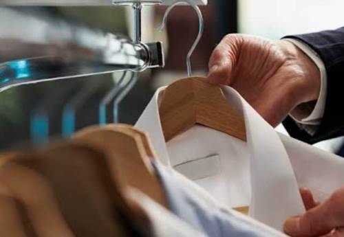 Anadolu Üniversitesi’nden öğrencilere ücretsiz kıyafet desteği