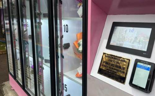 Anadolu Üniversitesi'nin renkli hizmeti çok sevildi ama yüksek fiyatı dikkat çekti!