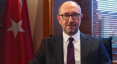 Anadolu Üniversitesi ve Fuat Erdal’ın arkasındaki güç!