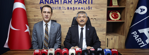 Anahtar Parti’den ekonomi çıkışı: Hayati Çetin Eskişehir’de gündemi değerlendirdi