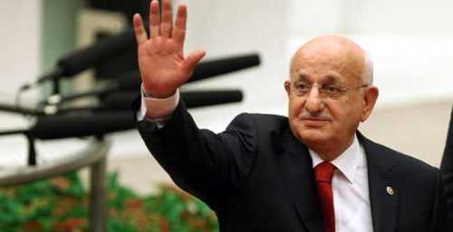 ANAYASA'DA LAİKLİK OLMAMALI