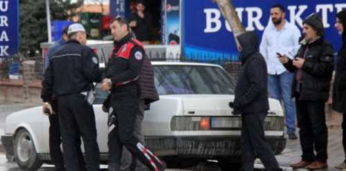 ANKARA'DA ŞÜPHELİ ARAÇ PANİĞİ