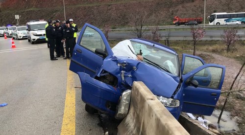 Ankara'da trafik kazası: 1 ölü 2 yaralı