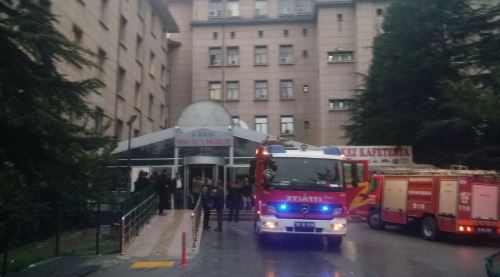 Ankara Eğitim ve Araştırma Hastanesi'nde yangın