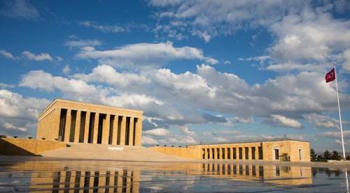 Ankara Nasıl Bir Şehir, Pahalı Mı? Ankara'nın Neleri Meşhur ve En Güzel İlçeleri Nereler?
