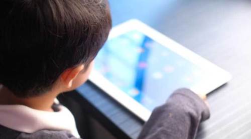 Anne babalar bu uygulamaya dikkat: Çocuklar için yeni tehlike...