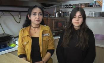 Anne Ve Kızı Çay Ocağı Açtı, ’Yapamazsın’ Diyenlere İnat Başardılar
