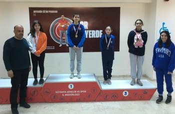 Anneler Ve Çocuklar, Oryantiring’De Yarıştı
