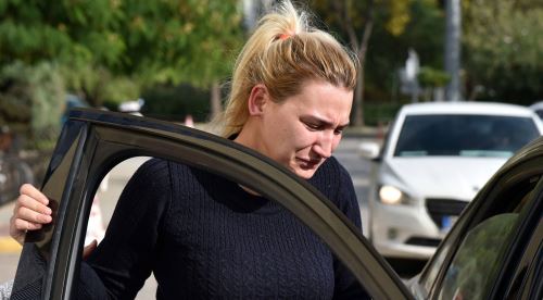 Annenin kahrolduğu an: İki gül gibi yavrum öldü