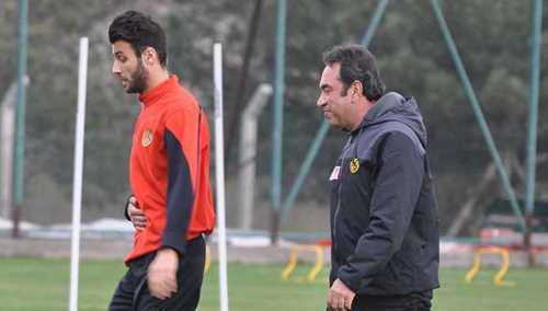 ANTRENMANI YARIDA BIRAKTILAR