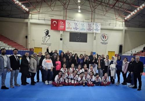 Antrenörler sporculardan umutlu