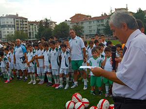 Antrenörlere tebrik