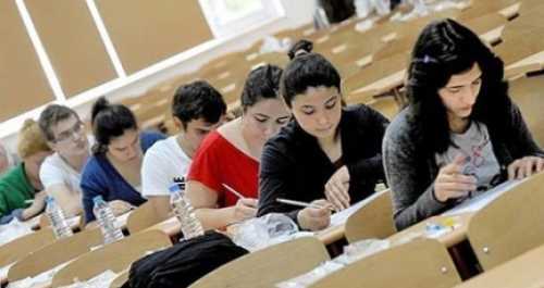 AÖF KİTAPLARINA YOĞUN İLGİ