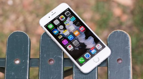 Apple özür diledi ve fiyatlarını indirdi