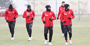 Es Es ara vermeden hazırlıklara başladı